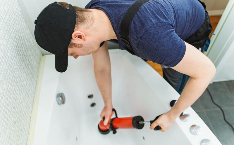 Top Bathtub Installation Companies in Cuyahoga Falls, OH